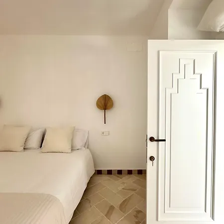 Con Piscina Privada, Terraza Y 3 *