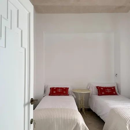 Con Piscina Privada, Terraza Y 3 Alcala de Guadaira