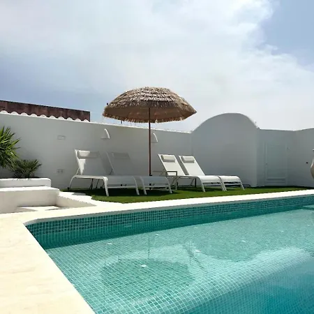 Con Piscina Privada, Terraza Y 3 * Alcala de Guadaira